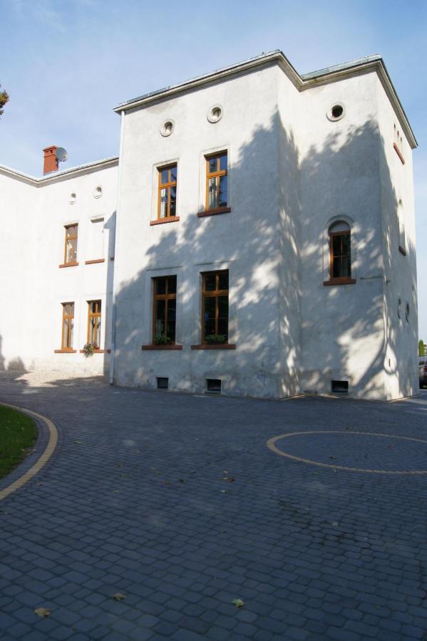 Palac Victoria Mgowo Exterior photo